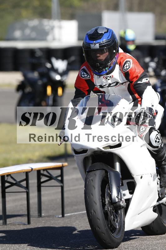 /05 07.04.2026 Cornu Master School ADR/Gruppe gruen/14